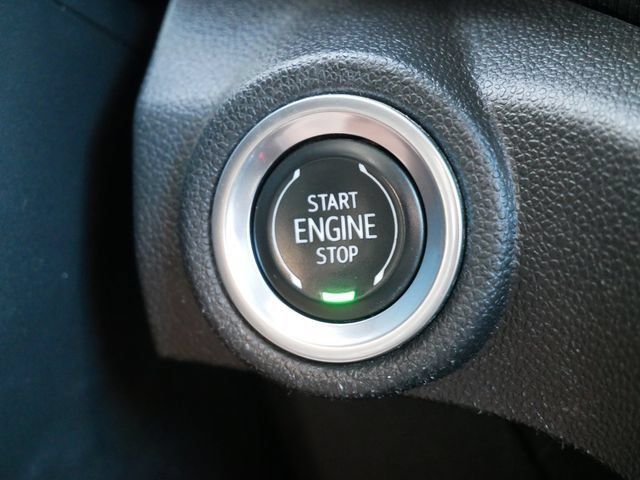 Used 2022 Chevrolet TrailBlazer RS w/ Technology Package AWD/4WD image 22