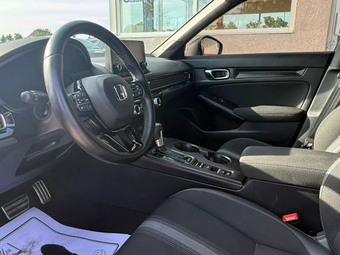 Used 2022 Honda Civic Sport image 11