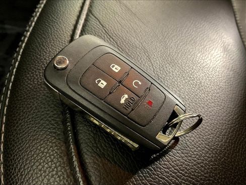 Used 2013 Chevrolet Malibu LT FWD image 34