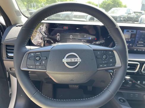 New 2026 Nissan Sentra SV w/ SV Convenience Package FWD image 20