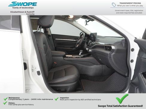 Used 2024 Nissan Altima 2.0 SR FWD image 11