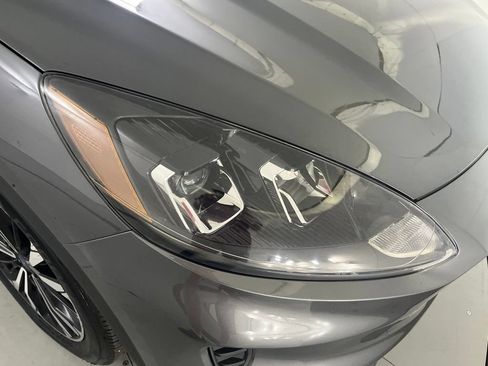 Used 2021 Ford Escape SE w/ SE Sport Appearance Package AWD/4WD image 34