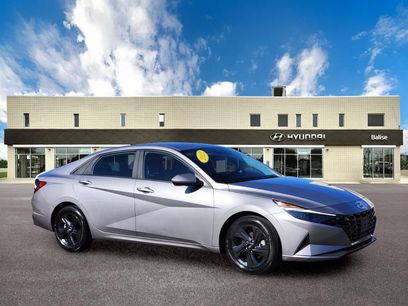 Certified 2023 Hyundai Elantra SEL w/ Cargo Package