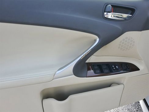 Used 2012 Lexus IS 250 image 18