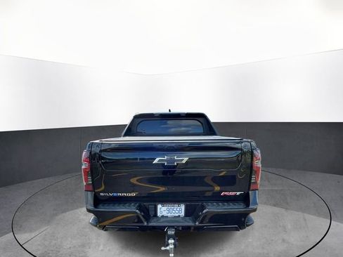 Used 2024 Chevrolet Silverado EV RST AWD/4WD image 6