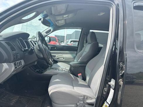 Used 2012 Toyota Tacoma 4x4 Double Cab w/ TRD Sport Upgrade Pkg image 17