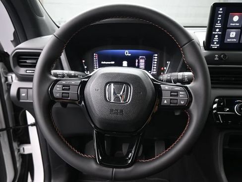 New 2026 Honda Pilot Sport image 7