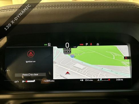 Used 2024 Land Rover Defender 130 X-Dynamic SE image 15