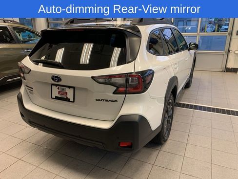 Certified 2025 Subaru Outback Onyx Edition AWD/4WD image 16