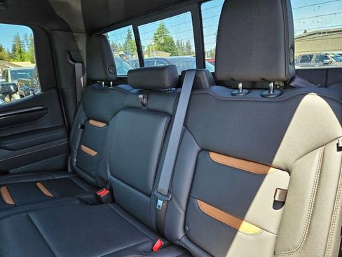 New 2026 GMC Sierra 1500 AT4 w/ AT4 Premium Package AWD/4WD image 13