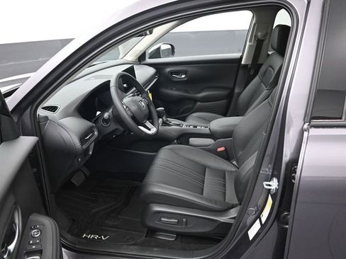 New 2026 Honda HR-V EX-L image 9