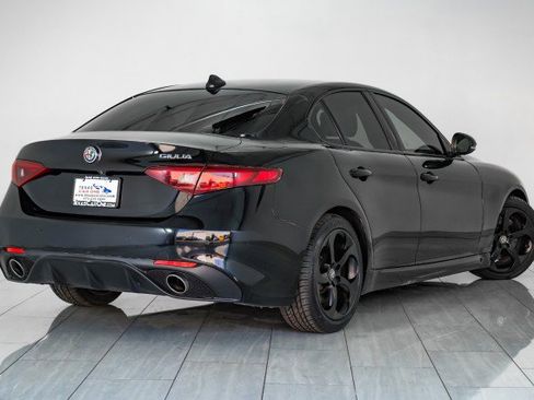 Used 2019 Alfa Romeo Giulia w/ Quick Order Package 22K Sport image 6