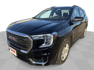 Used 2022 GMC Terrain SLE w/ Driver Convenience Package image 1