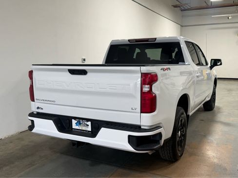 Used 2025 Chevrolet Silverado 1500 LT AWD/4WD image 7