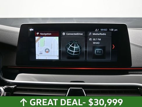 Used 2018 BMW M550i xDrive image 41