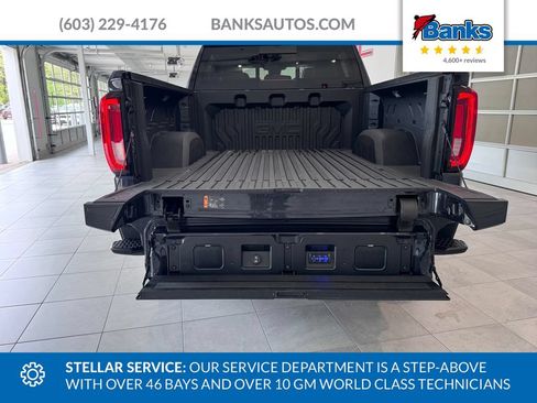 Certified 2025 GMC Sierra 1500 Denali Ultimate AWD/4WD image 9