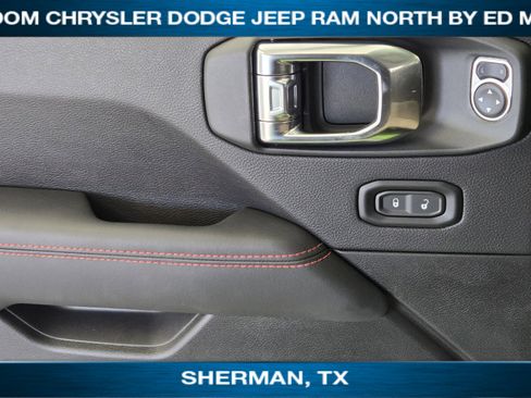 New 2025 Jeep Wrangler Rubicon w/ Xtreme 35 Tire Package image 20