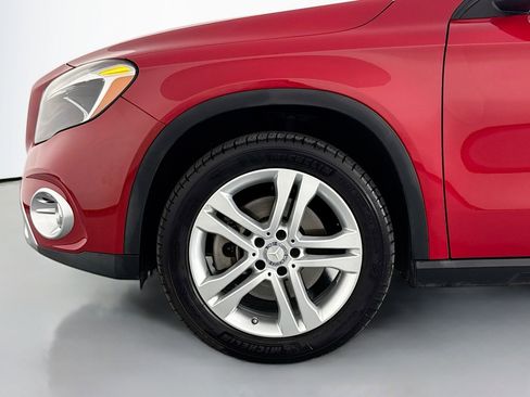 Used 2018 Mercedes-Benz GLA 250 4MATIC image 9