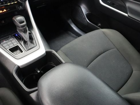 Used 2024 Toyota RAV4 LE image 16