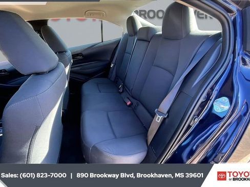 Used 2024 Toyota Corolla LE image 19