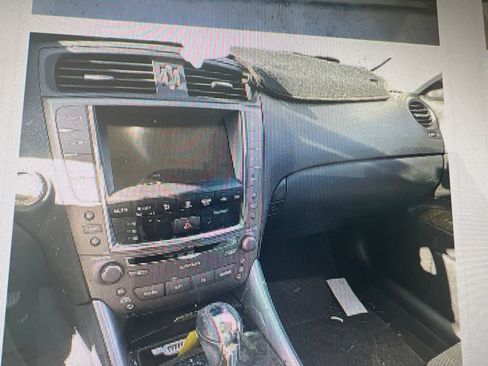 Used 2010 Lexus IS 250 RWD image 23