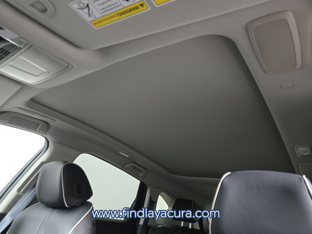 New 2025 Acura RDX w/ Advance Package AWD/4WD image 11