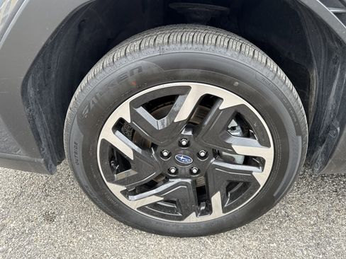 Certified 2025 Subaru Forester Premium AWD/4WD image 9