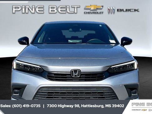 Used 2023 Honda Civic Sport image 3
