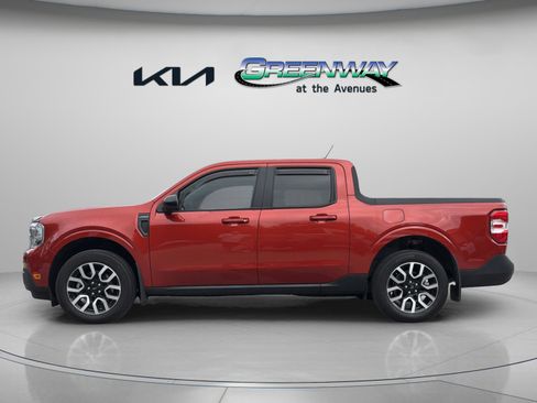 Used 2024 Ford Maverick Lariat w/ 4K Tow Package AWD/4WD image 4