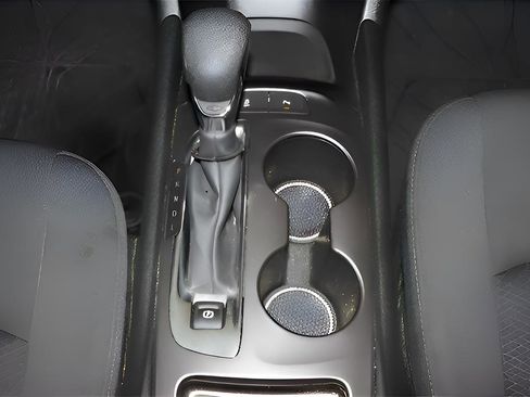 Used 2024 Chevrolet Malibu LS image 12