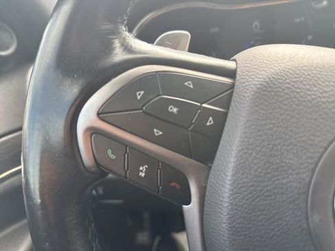 Used 2020 Jeep Grand Cherokee Limited X image 15