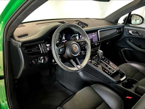 Used 2023 Porsche Macan GTS AWD/4WD image 7