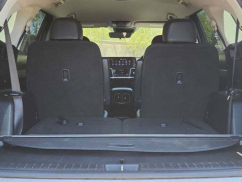 Used 2022 Kia Sorento S FWD image 23