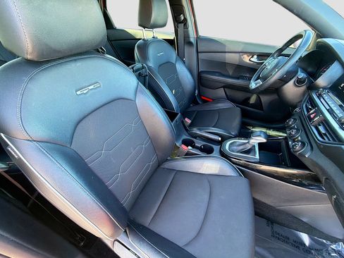 Used 2020 Kia Forte GT-Line image 14