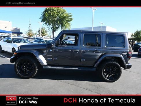 Used 2021 Jeep Wrangler Unlimited Sahara w/ Safety Group image 4
