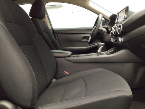 Used 2024 Nissan Sentra S FWD image 21
