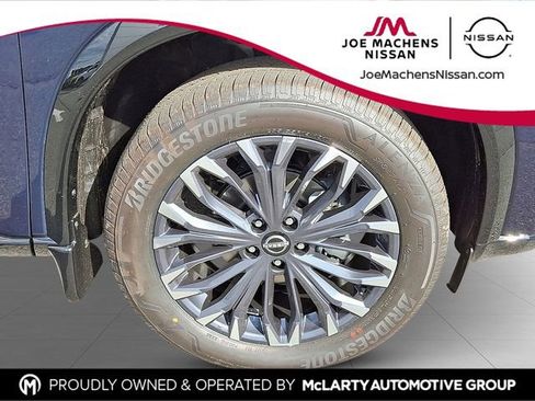 New 2026 Nissan Rogue Platinum w/ Platinum Premium Package AWD/4WD image 6