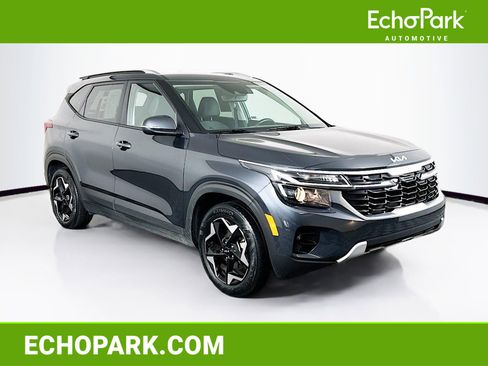 Used 2025 Kia Seltos S image 1