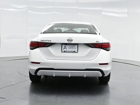 Used 2024 Nissan Sentra SV image 39