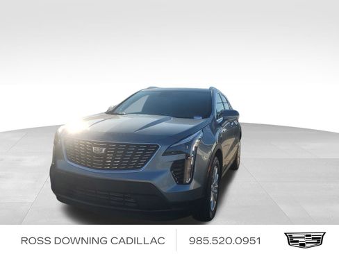 Certified 2023 Cadillac XT4 Luxury w/ Cold Weather Package image 1
