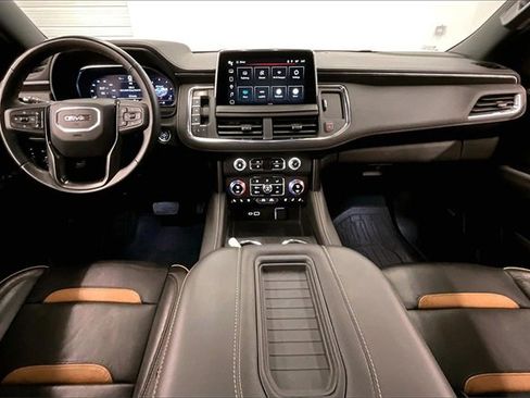 Used 2024 GMC Yukon AT4 image 15