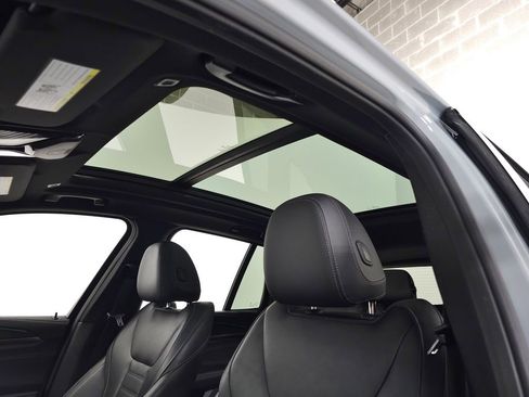 Used 2022 BMW X3 M40i AWD/4WD image 18