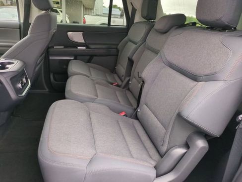Used 2025 Ford Expedition Max Active RWD image 28