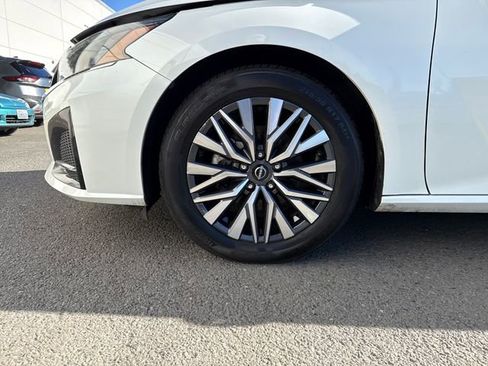 Used 2023 Nissan Altima 2.5 SV image 47