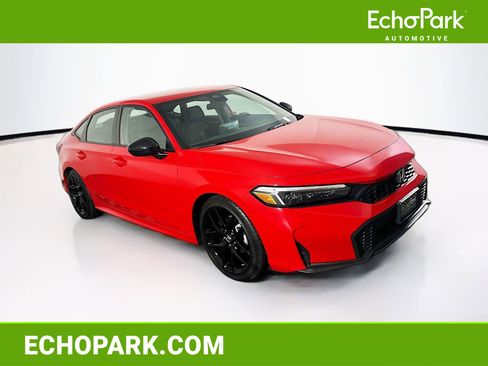 Used 2025 Honda Civic Sport image 1