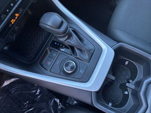 Used 2025 Toyota RAV4 LE image 45