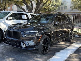 Used 2023 BMW X7 xDrive40i w/ M Sport Package video 1