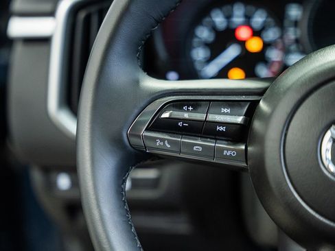 Used 2025 MAZDA CX-50 AWD 2.5 S w/ Premium Package image 33