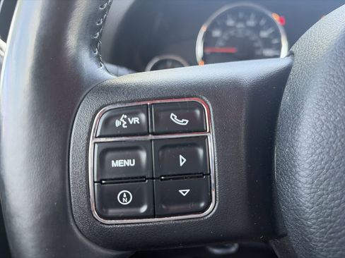 Used 2012 Jeep Wrangler Unlimited Rubicon w/ Connectivity Group AWD/4WD image 20