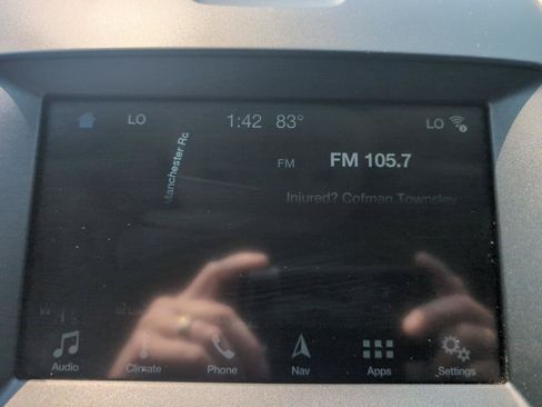 Used 2016 Ford Edge SEL w/ Equipment Group 201A AWD/4WD image 22